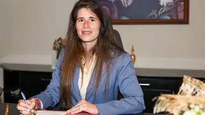 Çeşme Belediye Başkanı Lal Denizli Serbest Bırakıldı!