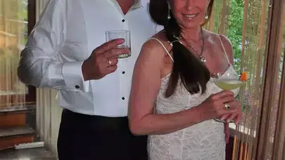 Tolga Savcı'nın eski eşi kim, Nermin Bezmen hayatı, ne iş yapıyor, romanları neler?