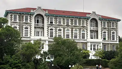 Boğaziçi Üniversitesi’nde neler oluyor? Kulüp odaları kararı sonrası kampüse neden polis sevk edildi?