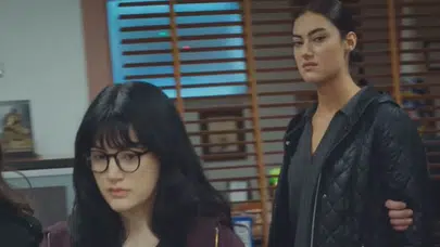 Güllü karakteri hafızalara kazındı: Songül Tan performansıyla gündemde!