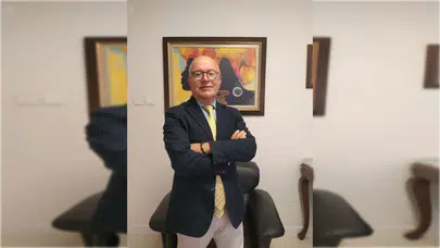 Kök hücreden meme estetiğine… İzmirli estetik cerrahın dikkat çeken kariyeri