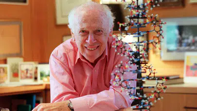 DNA’nın Keşfiyle Tanınan Watson’un Epstein Skandalındaki Fotoğrafı Sızdı