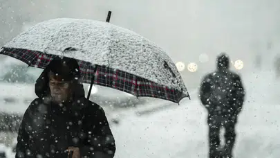 Sis ve buzlanma sonrası flaş karar: Dersler durdu!