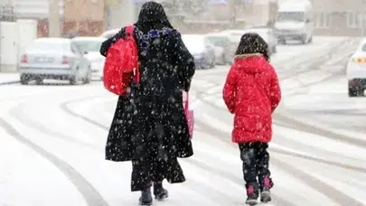 Yoğun Kar Alarmı! Düzce’de Cuma Günü Okullar Tatil Edilebilir