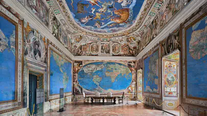 Ayasofya’dan Venedik’e kültürel köprü: Ahmet Ertuğ’un sergisi Avrupa sahnesinde!