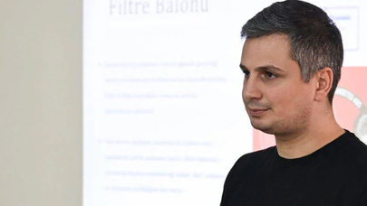 Furkan Torlak hayatı, kaç yaşında, ailesi? Dezenformasyonla Mücadele Merkezi’ndeki görevinden ayrılan Furkan Torlak hakkında