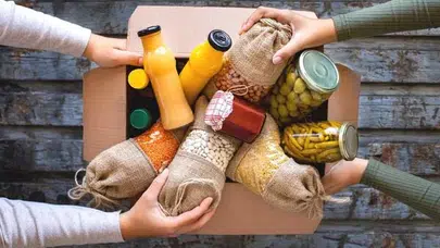 2026 Ramazan erzak kolisi fiyatları ne kadar? Migros, ŞOK, CarrefourSA, Metro, Trendyol ve Hepsiburada Ramazan kolileri listelendi