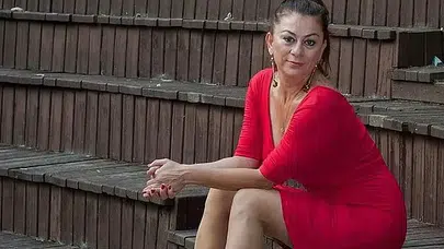 Gönül Dağı Nurten Evli mi, Hülya Şen Kim, Kaç Yaşında, Hangi TV Dizilerinde Oynadı, Hayatı Nedir?
