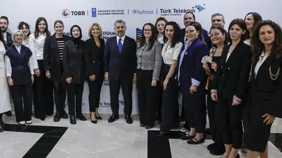 Türk Telekom'un 'Dijitalde Hayat Kolay' projesinde 50 bin kadına ulaşıldı