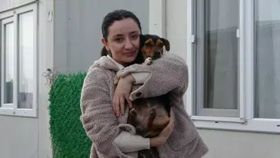 Depremzede konteynerinden çıkan sevgi... Boncuk’un hikâyesi yürekleri ısıttı!