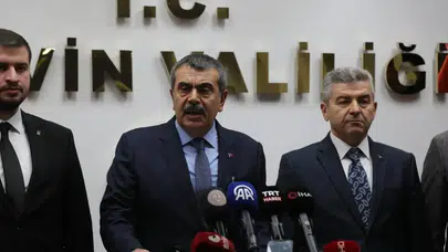 'Laiklik Bildirisi' Tartışması Büyüyor! Bakan Yusuf Tekin Hukuki Süreci Duyurdu