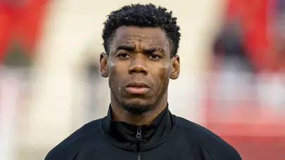 Onyedika İçin Kıyasıya Yarış! Galatasaray Masada