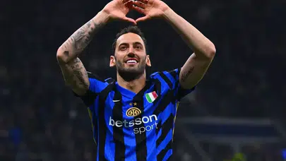 Inter, Hakan Çalhanoğlu için bonservis bedelini 20 milyon Euro olarak belirledi!