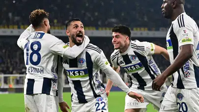 İlk İsabetli Şut, İlk Gol: Allevinah Kadıköy’de Sahneye Çıktı