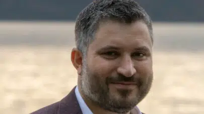 Türkiye Birinciliğinden Bakan Yardımcılığına: Oruç Baba İnan’ın Dikkat Çeken Kariyer Yolculuğu