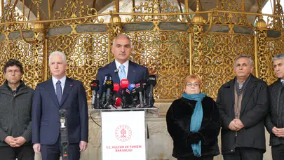 Ayasofya’da Cumhuriyet tarihinin en kapsamlı restorasyonu: Bakan Ersoy süreci yerinde inceledi