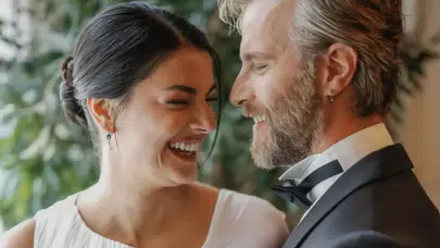 Özgür Çevik’in eşi kim, Hatice Kartoğlu memleketi, kaç yaşında, mesleği ne, ne zaman evlendiler?