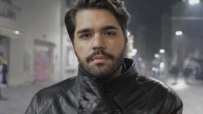 İşte Emircan İğrek’in “Beyaz Skandalım” Şarkısının Hikayesi!