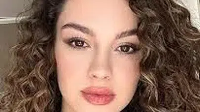 SU BURCU YAZGI COŞKUN AİLESİ KİM! Sevgilisi Var mı, Hangi Dizilerde Oynadı?