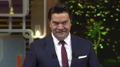 Yıllar sonra aynı stüdyoda ışıklar Beyaz için yandı