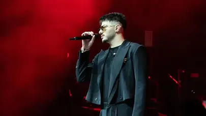 Genç pop yıldızının ev kazası sonrası başında dikiş izi