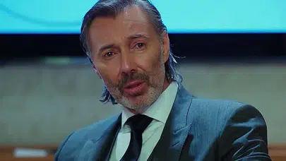 Şair, yazar ve oyuncu: Çok yönlü bir kariyerin hikâyesi!