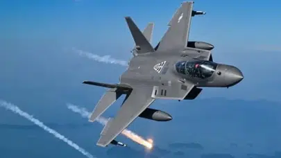 Güney Kore Sahneye Çıktı, Yerli Savaş Uçağı KF-21 Tanıtıldı