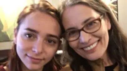 Genç sanatçı Ayşegül Sınav’ın eserleri dijital dünyada ilgi odağı haline geldi