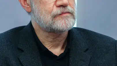 İran’da Ali Laricani adı liderlik tartışmalarında öne çıkıyor!