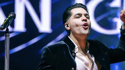 Emir Can İğrek konserinde alkış alan sürpriz