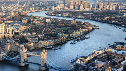 Diego Garcia Vuruldu, Sırada Londra mı? İran'ın Gizli Füze Gücü Dünyayı Sarstı!