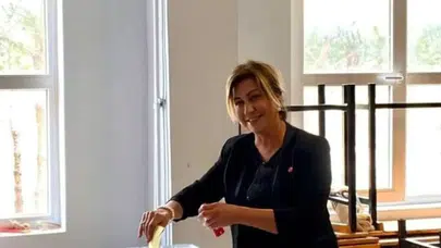 Necla İnci Bayrak sonrası gözler o isimde: Antalya teşkilatında dengeleri değiştirecek atama