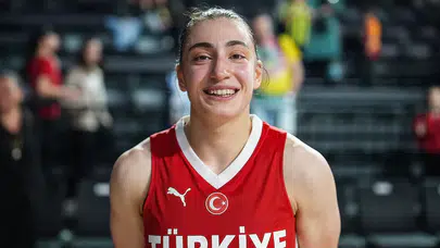 NCAA’de yükselen Türk yıldız: Derin Erdoğan sahnede!