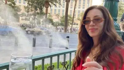 İstanbul’da başlayan eğitim hikayesi moda dergilerinin kapısını araladı