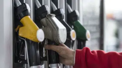 21 MART BENZİN MOTORİN LPG LİTRE FİYATI! NE KADAR ZAM GELDİ! Güncel Akaryakıt Fiyatları Benzin Motorin LPG Mazot Kaç TL?