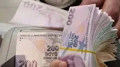 Emeklilerin bayram öncesi beklediği para için geri sayım başladı