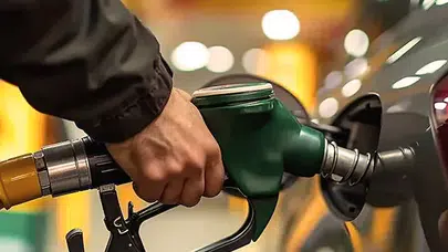 AKARYAKIT İNDİRİMİ VAR MI 25 MART! Benzinde son durum ne, mazot ne kadar oldu?