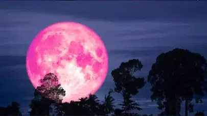 2026 Pembe Ay ne zaman görülecek, Nisan dolunayı Türkiye’den saat kaçta izlenir?