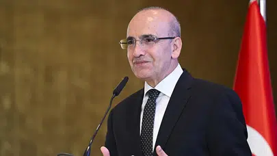 HAZİNE VE MALİYE BAKANI MEHMET ŞİMŞEK HAYATI VE KARİYERİ! Hangi görevlerde bulundu?