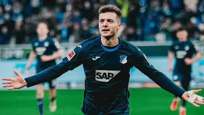 Transferde yeni hedef: Genç forvet dikkat çekiyor!