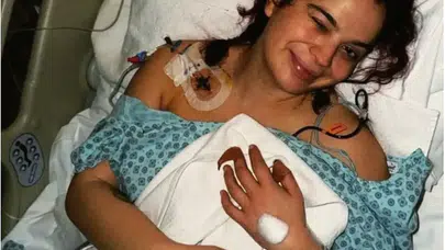 Hastane Odasından İsyan! Aslı Bekiroğlu’ndan 'Hesabımı Çalıyorlar' Tepkisi