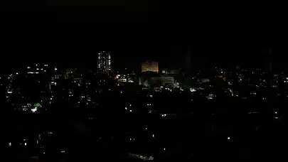 Küba Karanlığa Gömüldü! Elektrik Sistemi Ülke Genelinde Çöktü