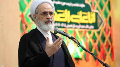 İran’da geçici dini lider olarak Ali Rıza Arafi görevlendirildi!