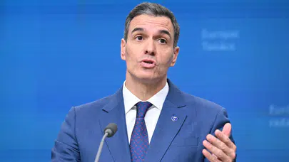 Trump eleştirmişti! Sanchez’den sert yanıt geldi, 'savaşa hayır'