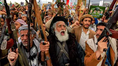 Husiler Savaşa Katıldıklarını Duyurdu! Kızıldeniz’de ABD Gemilerini Vuracağız