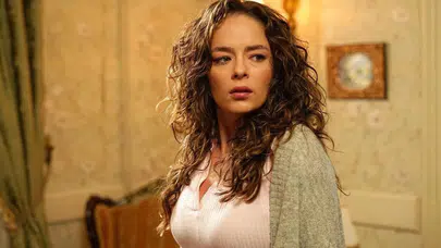 Çeşme tatilinde yakalanan kareler sonrası gözler Buse Meral’e çevrildi