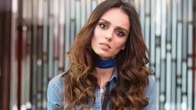 Bestemsu Özdemir Kimdir, Kaç Yaşında, Nereli, Boyu Kaç, Evli Mi, Eşi Ersin Görkem Kim, Oğlu Sarp Marco Görkem Kimdir, İnci Taneleri Dizisinde Hangi Rolde Oynuyor?