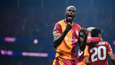 Osimhen Rekor İçin Sahada! Liverpool Maçı Tarihe Geçebilir