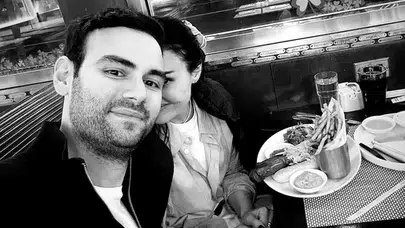 Esra Bilgiç ve Faruk Sabancı’dan New York’ta dikkat çeken kareler!