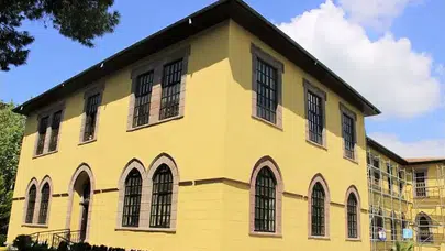 Şehzadeler’de hafızalara kazınan yapı: 400 yıllık sağlık mirası!